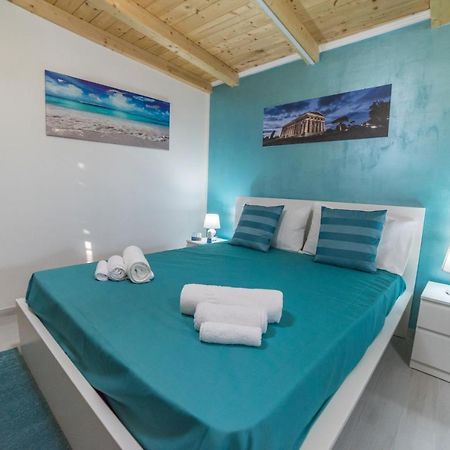 B&B "L'Eco Del Mare" アグローポリ エクステリア 写真