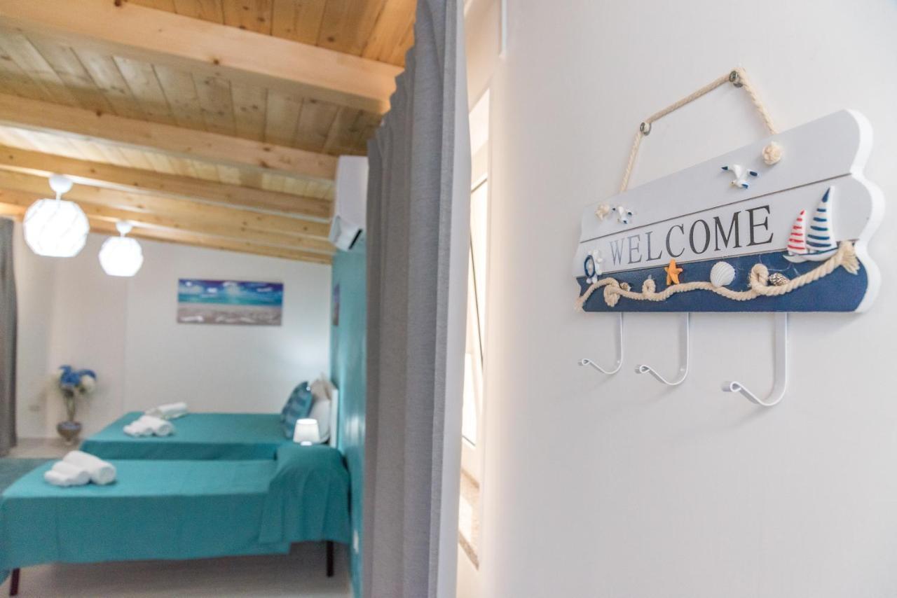 B&B "L'Eco Del Mare" アグローポリ エクステリア 写真